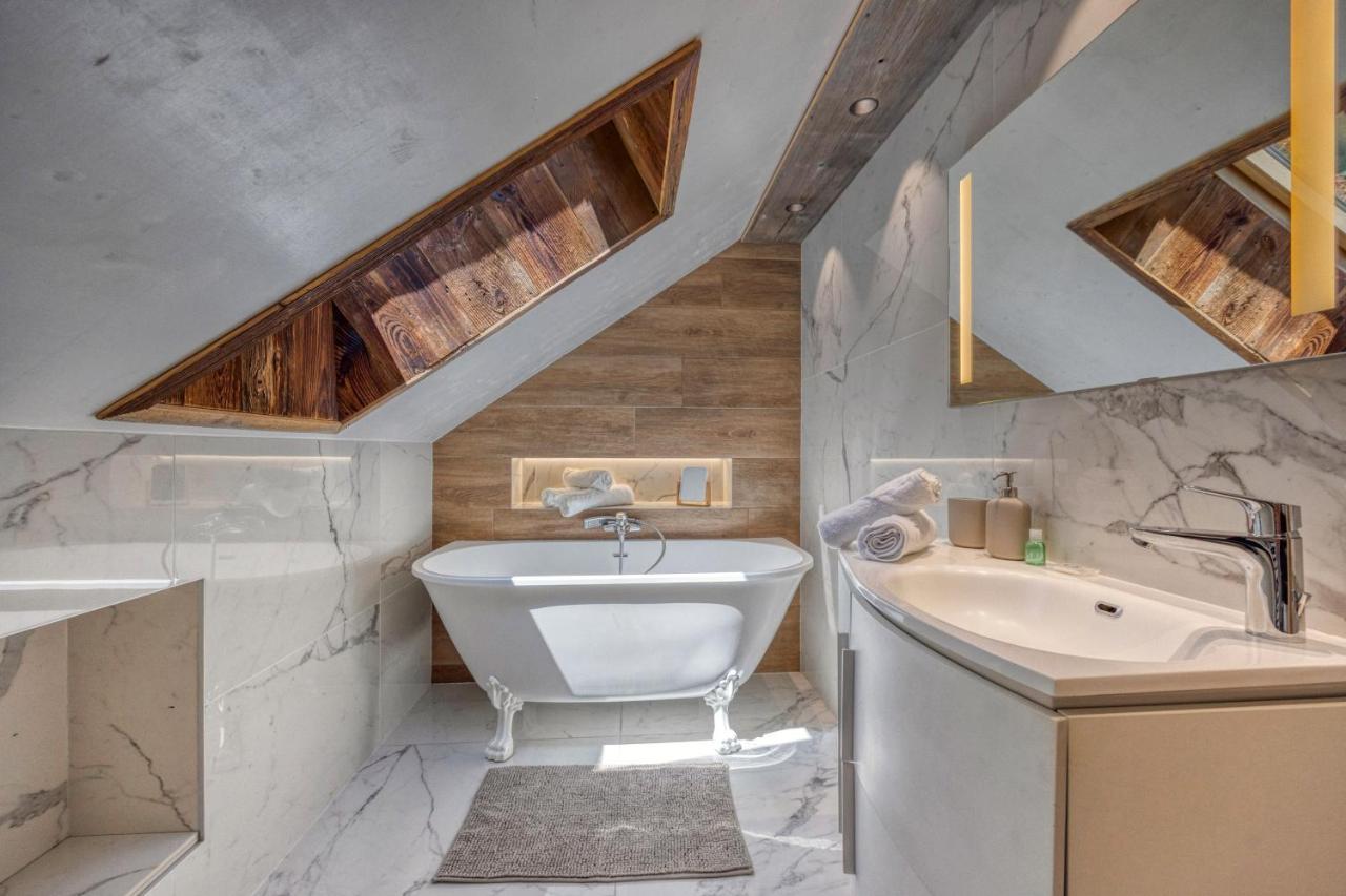 Le Chalet Des Eaux - Thermes - Ski Revel  Eksteriør billede